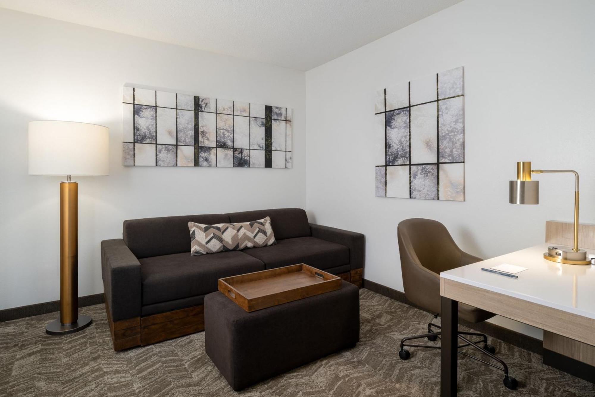 Springhill Suites Gainesville Bagian luar foto
