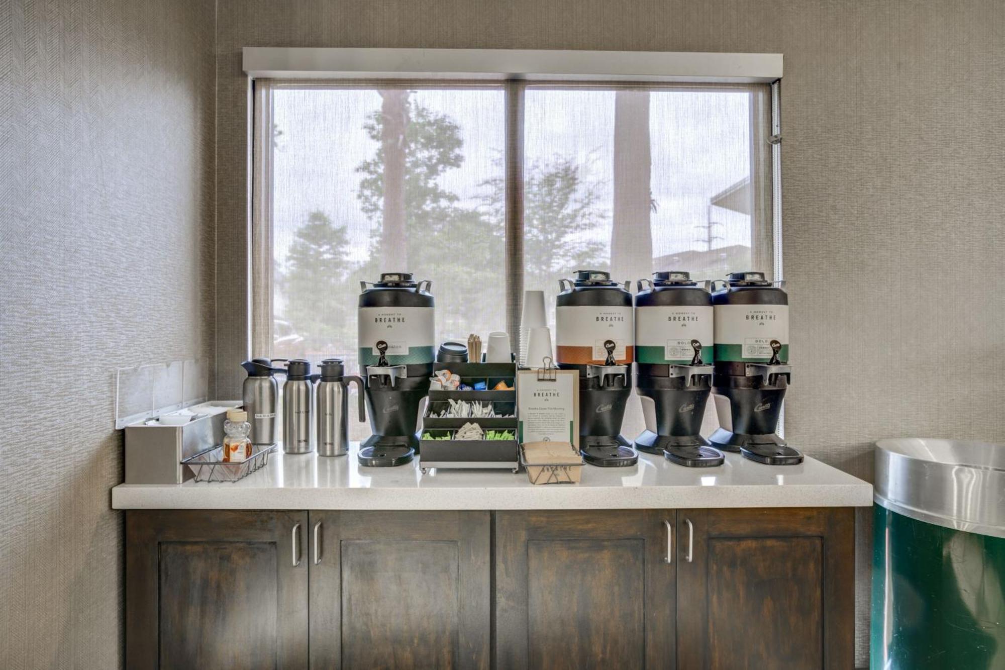 Springhill Suites Gainesville Bagian luar foto