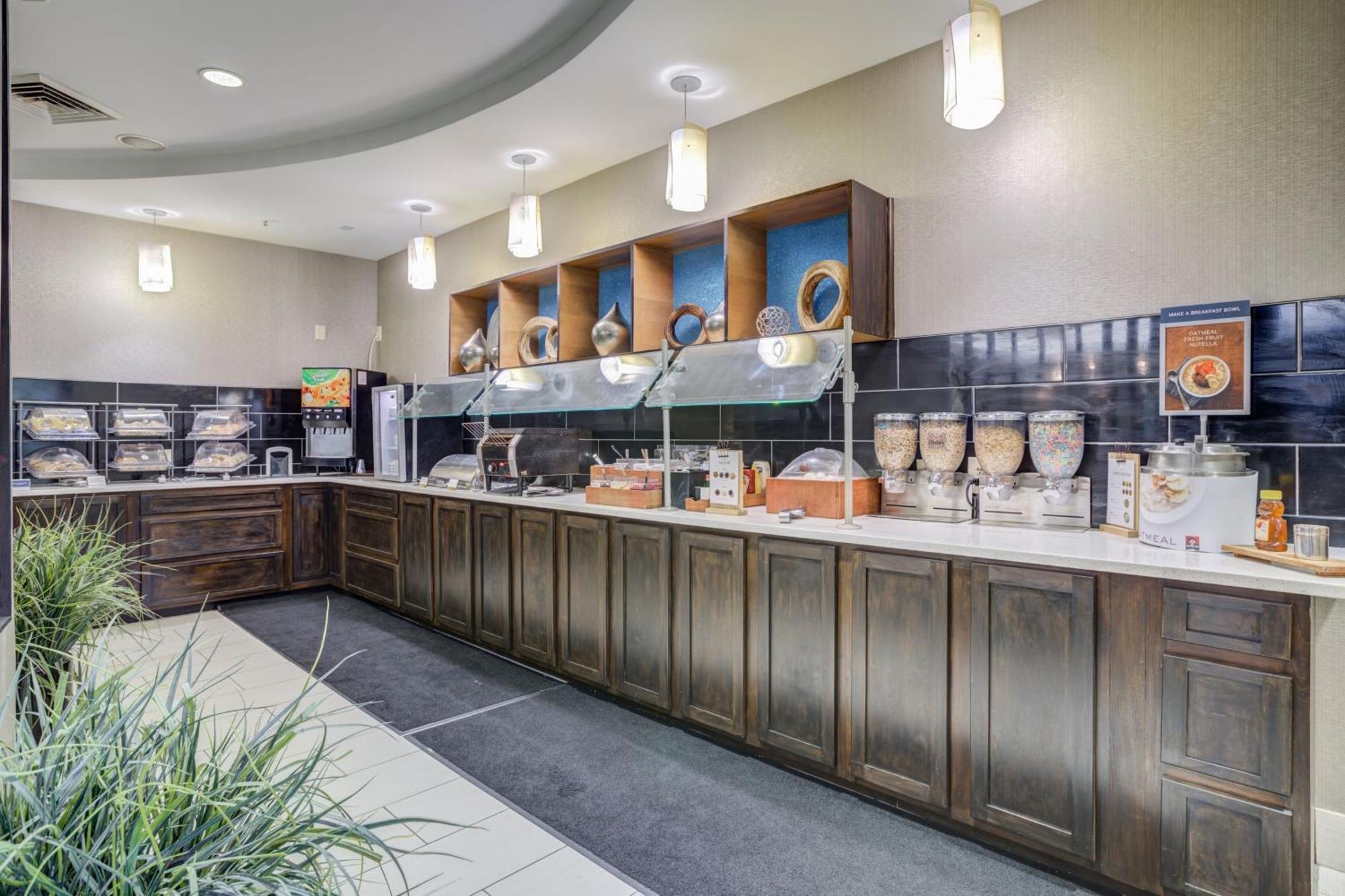 Springhill Suites Gainesville Bagian luar foto