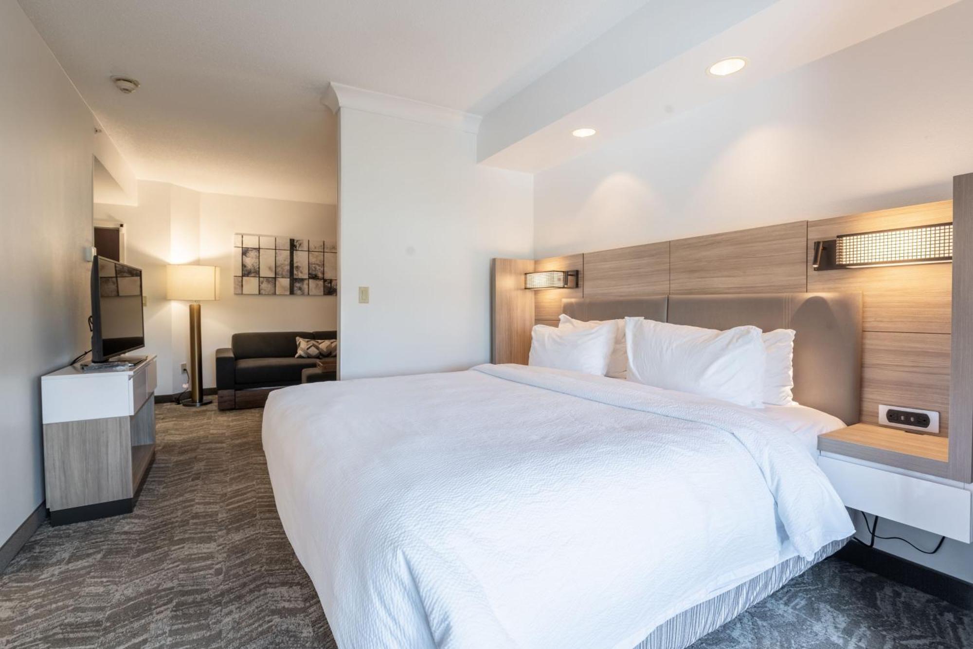 Springhill Suites Gainesville Bagian luar foto
