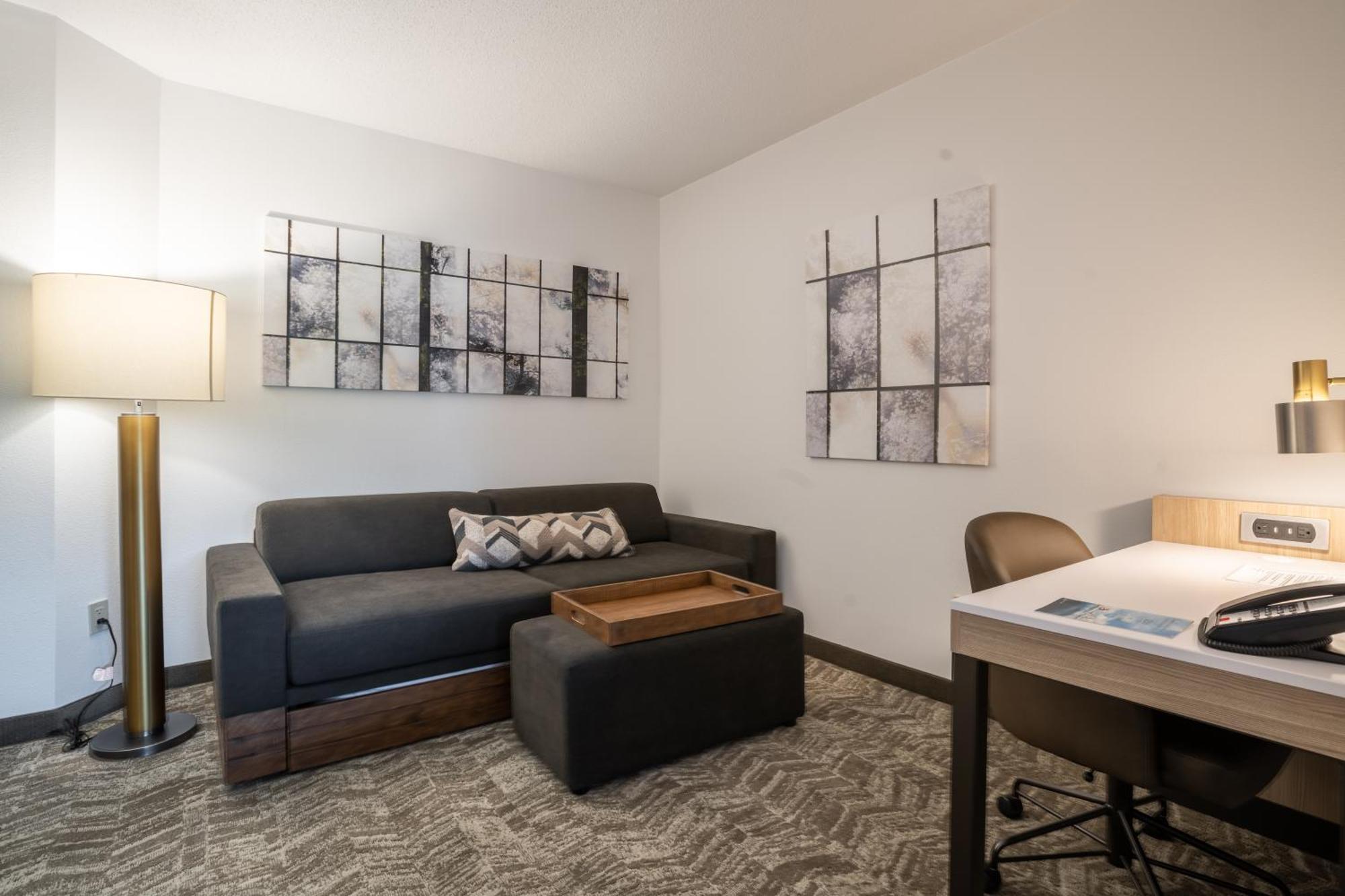 Springhill Suites Gainesville Bagian luar foto